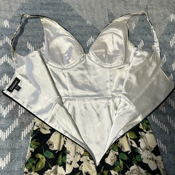 Bebe dress - Picture 3 of 4